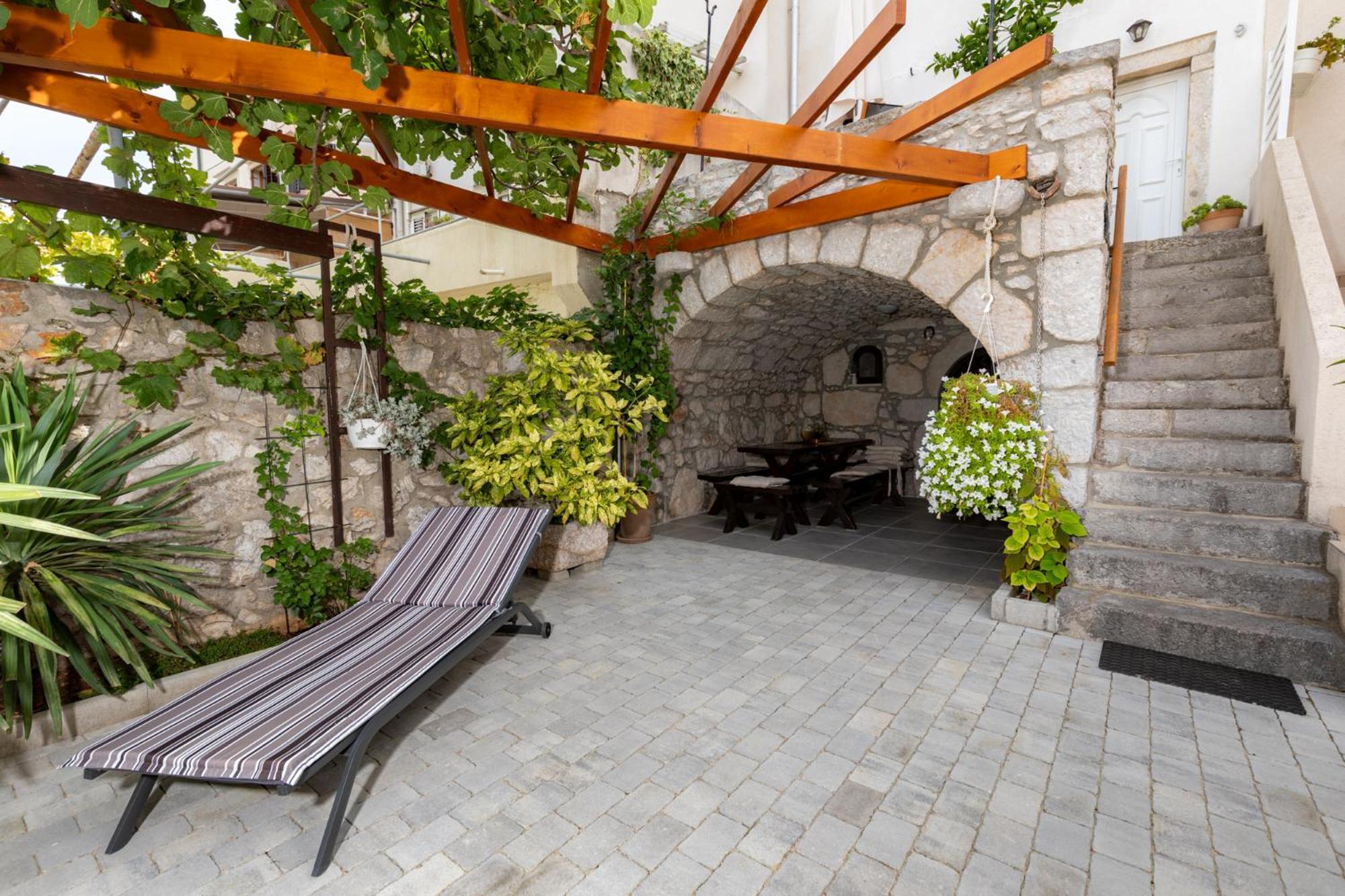 Guest House Otto Punat Zewnętrze zdjęcie