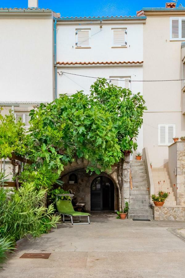 Guest House Otto Punat Zewnętrze zdjęcie